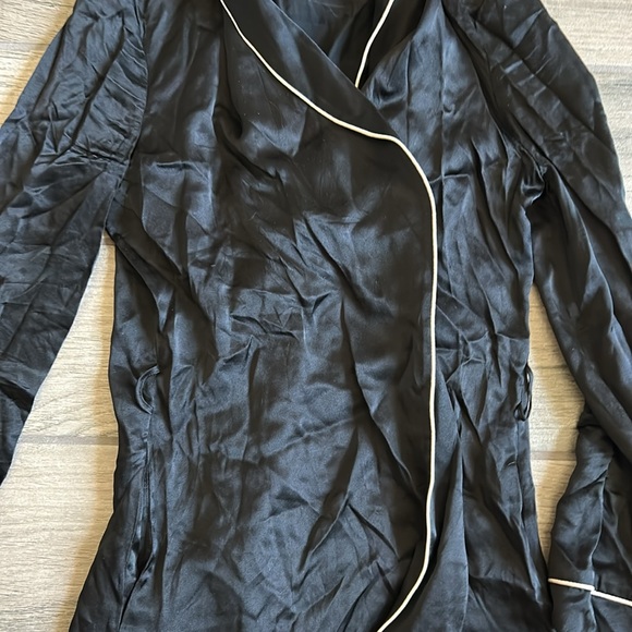 Agent provocateur short robe - Picture 2 of 6